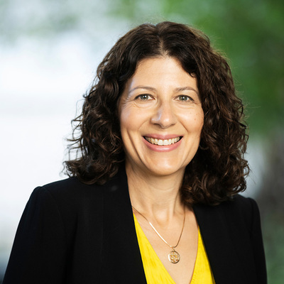   Renee Wizig-Barrios