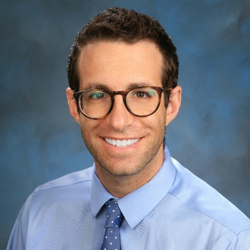 Dr.  Max Baumgarten