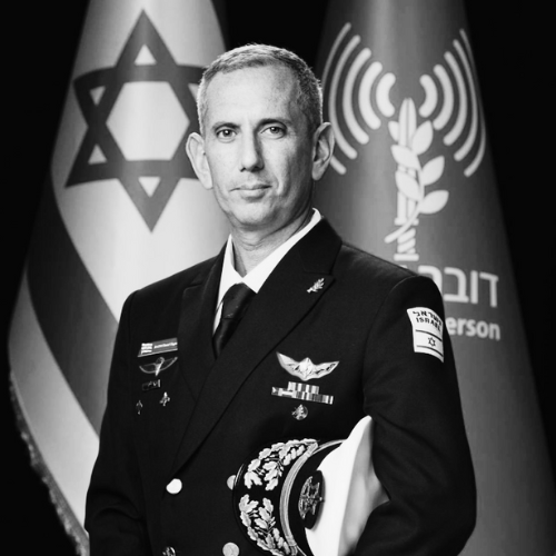   Daniel  Hagari